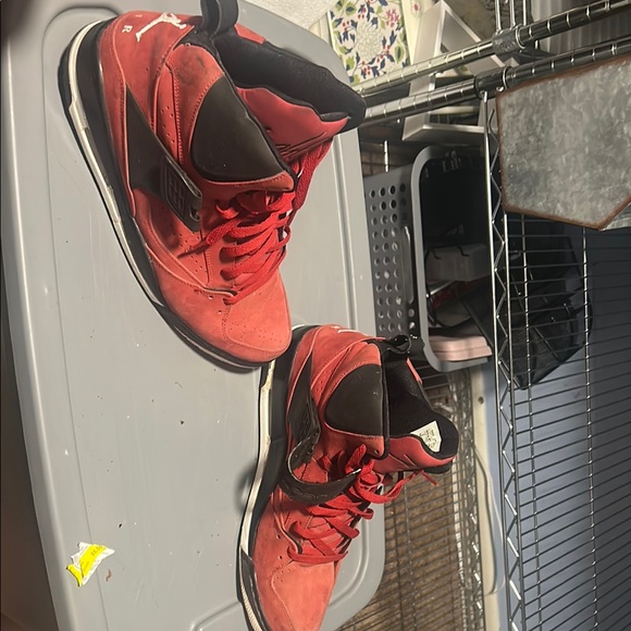 Red Jordan Nike flights size 13 - Picture 3 of 5